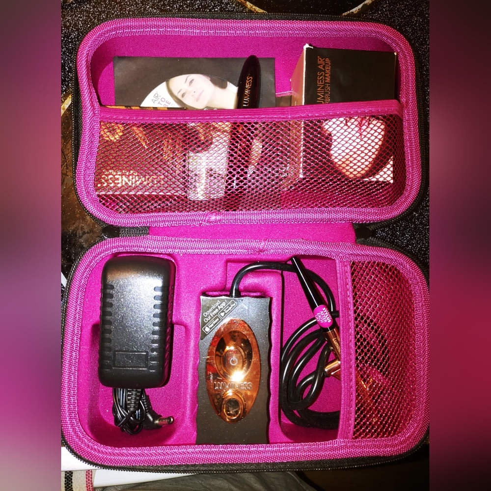 Luminous Air, Airbrush Kit.